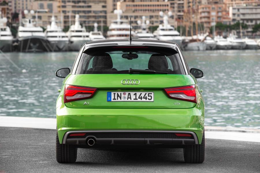  Audi A1 Sportback TDI S-Line (8X) 2014 года  (WW) (фото 7 из 12)